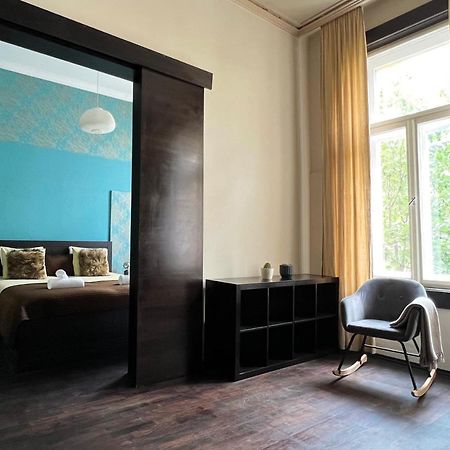 Deluxe Cosmopolitan Apartment Budapesta Exterior foto